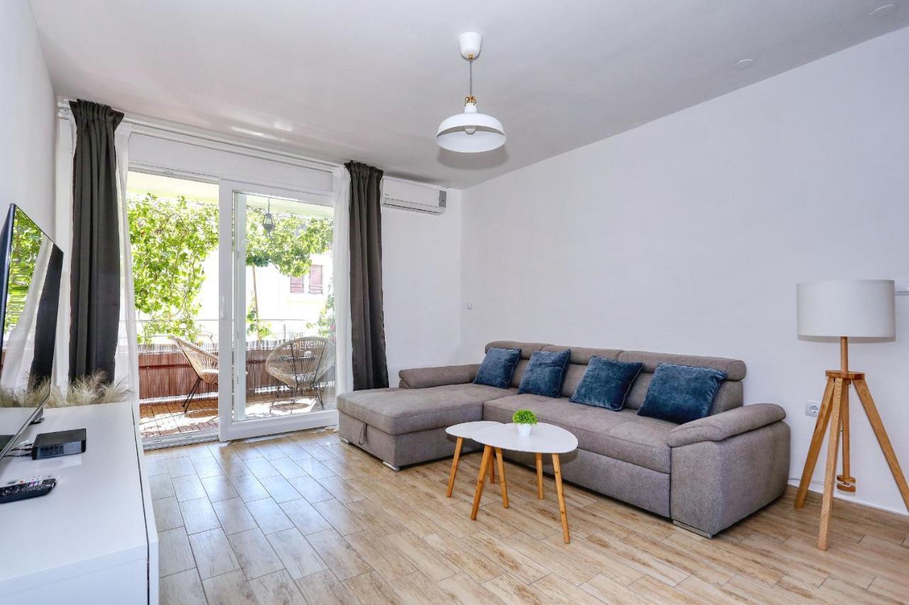 Apartament Marina