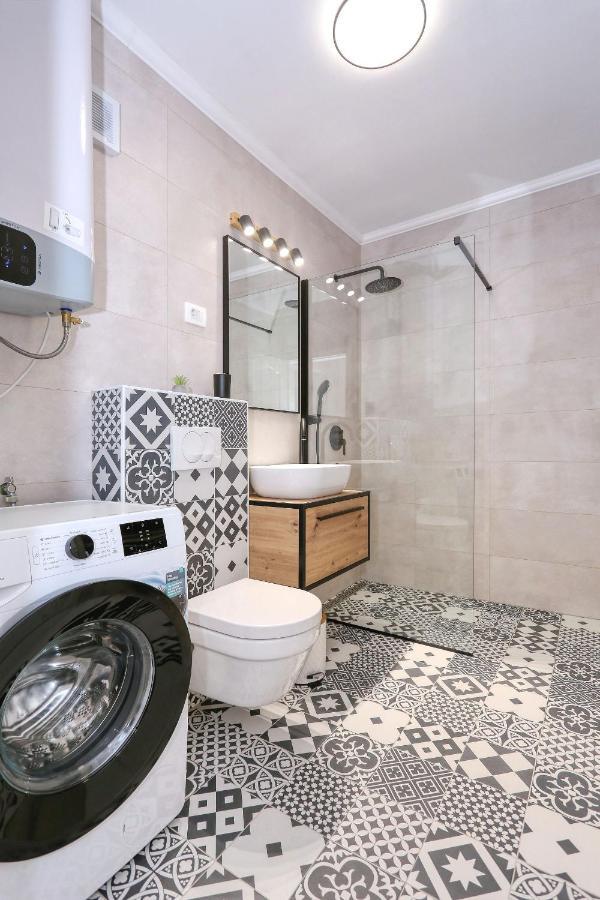 Apartament Marina